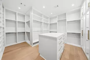 5011 Glenmeadow Dr, Houston, TX 77096 - Photo 41