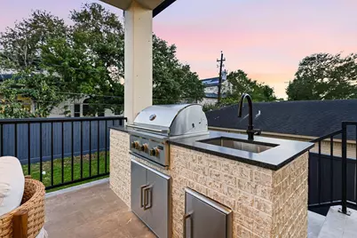5011 Glenmeadow Drive, Houston, TX 77096 - Photo 33