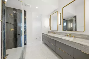 5011 Glenmeadow Dr, Houston, TX 77096 - Photo 47