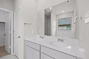 2784 Portugal Laurel Dr, Alvin, TX 77511 - Photo 13