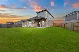 2784 Portugal Laurel Dr, Alvin, TX 77511 - Photo 19