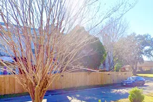 11203 Shannon Hills Dr, Houston, TX 77099 - Photo 11