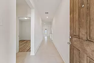 623 Coyote Cyn Ct, Magnolia, TX 77354 - Photo 3