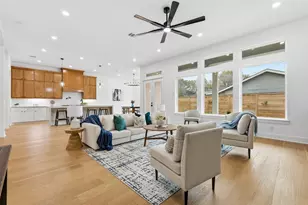 204 Milwaukee St, Houston, TX 77009 - Photo 11