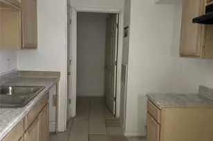 9797 Leawood Blvd, Houston, TX 77099 - Photo 7
