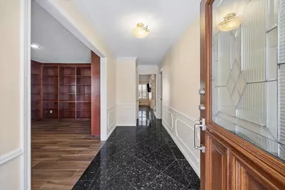 10906 Piping Rock Lane, Houston, TX 77042 - Photo 3