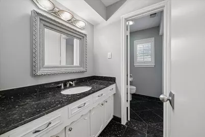 10906 Piping Rock Lane, Houston, TX 77042 - Photo 25