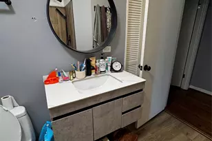854 T C Jester Blvd, Houston, TX 77008 - Photo 15