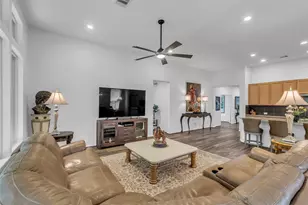 2012 Elkington Cir, Conroe, TX 77304 - Photo 19