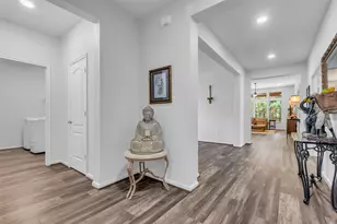 2012 Elkington Cir, Conroe, TX 77304 - Photo 5