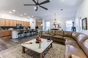 2012 Elkington Cir, Conroe, TX 77304 - Photo 41