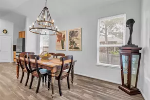 2012 Elkington Cir, Conroe, TX 77304 - Photo 17