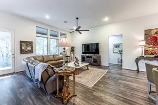 2012 Elkington Cir, Conroe, TX 77304 - Photo 39