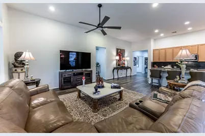 2012 Elkington Circle, Conroe, TX 77304 - Photo 37