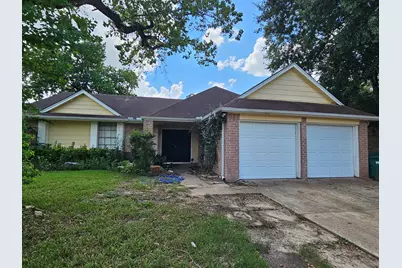 5619 Fairview Forest Drive, Houston, TX 77088 - Photo 1