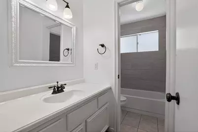 38 Duskymeadow Place, The Woodlands, TX 77381 - Photo 37