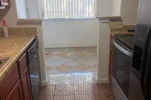 6701 Sands Point Dr, Houston, TX 77074 - Photo 9