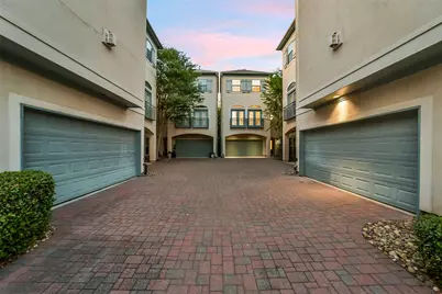 1916 W Bell Street #A, Houston, TX 77019 - Photo 17
