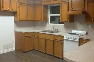 505 and 501 Hawkins, Livingston, TX 77351 - Photo 5