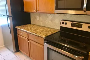 7653 Cambridge St, Houston, TX 77054 - Photo 7