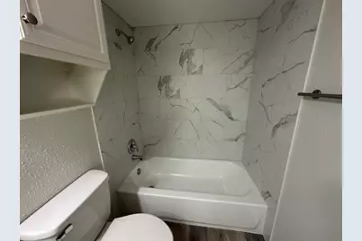 9202 Campbell Road, Houston, TX 77080 - Photo 15