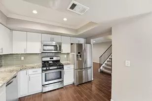 2325 Triway Ln, Houston, TX 77043 - Photo 15