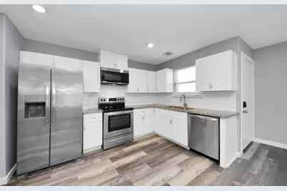 618 Maple Way #A-B, Houston, TX 77015 - Photo 13