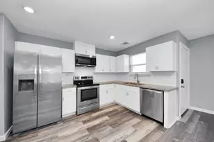 618 Maple Way, Houston, TX 77015 - Photo 13