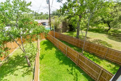 618 Maple Way #A-B, Houston, TX 77015 - Photo 47