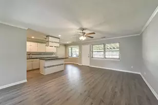10822 Sagegulf Ln, Houston, TX 77089 - Photo 3