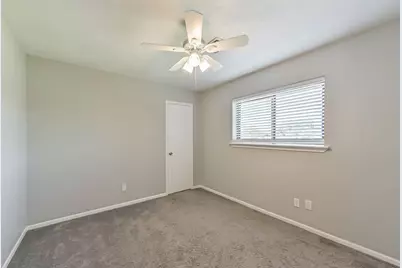 10822 Sagegulf Lane, Houston, TX 77089 - Photo 13
