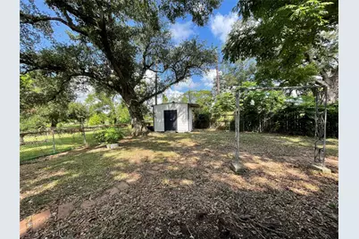 417 Jasmine Street, Lake Jackson, TX 77566 - Photo 39