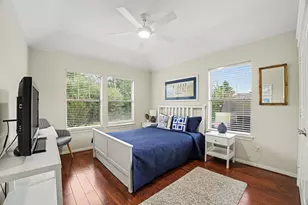 62 W Tapestry Park Cir, The Woodlands, TX 77381 - Photo 33