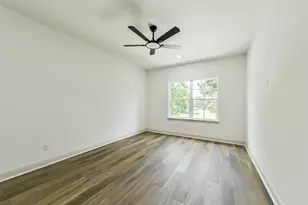 105A Mc Phail St, Tomball, TX 77375 - Photo 37