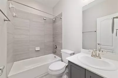 14242 Medina Drive, Baytown, TX 77523 - Photo 21