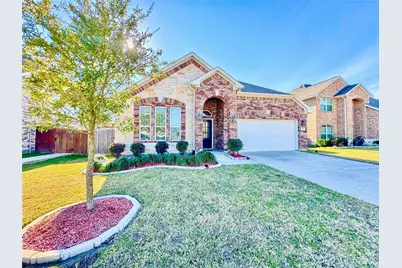 14242 Medina Drive, Baytown, TX 77523 - Photo 1