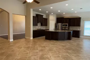 5922 Solara Ledge Ln, Sugar Land, TX 77479 - Photo 9