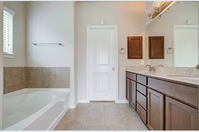 1936 Acaciawood Way, Houston, TX 77051 - Photo 23