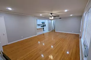 4714 Oakshire Dr, Houston, TX 77027 - Photo 3