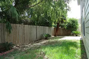 18468 Sunrise Oaks Ct, Montgomery, TX 77316 - Photo 17