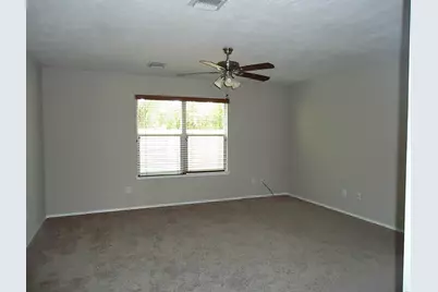 18468 Sunrise Oaks Court, Montgomery, TX 77316 - Photo 13