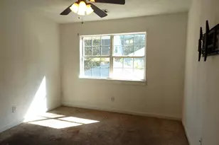 4021 Magnolia Dr, Conroe, TX 77302 - Photo 11