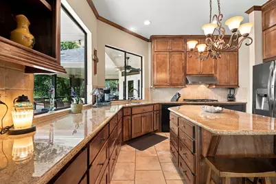 20341 Bay Hill Road, Huntsville, TX 77320 - Photo 9