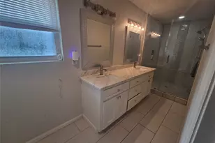 6002 Beaudry Dr, Houston, TX 77035 - Photo 3