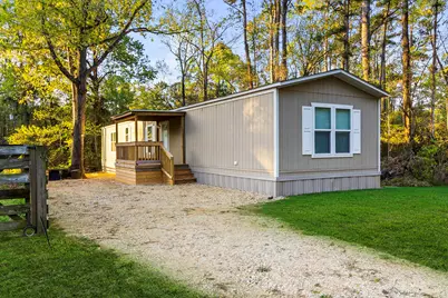 221 Woodstock, Livingston, TX 77351 - Photo 1