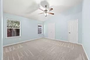 1931 Laura Anne Dr, Houston, TX 77049 - Photo 9