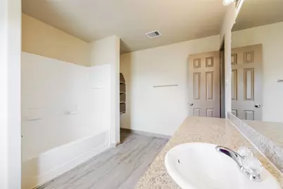 2434 Connors Path, Houston, TX 77073 - Photo 9