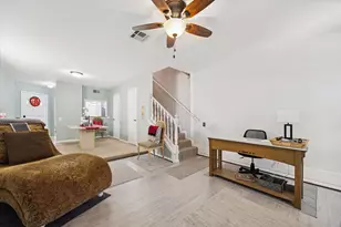 926 Rutland St, Houston, TX 77008 - Photo 9