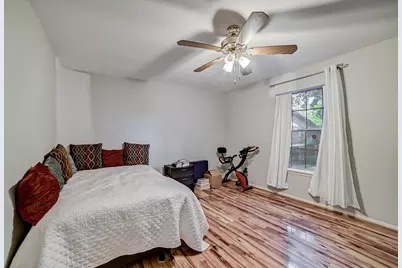 7900 Westheimer Road #202, Houston, TX 77063 - Photo 21