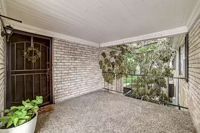 7900 Westheimer Road #202, Houston, TX 77063 - Photo 3